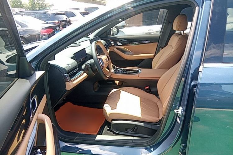 Used Geely Galaxy A7 2025 Model EM-i 150km Starship Edition Driver Seat