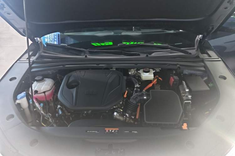 Used Geely Galaxy A7 2025 Model EM-i 150km Starship Edition Engine Bay