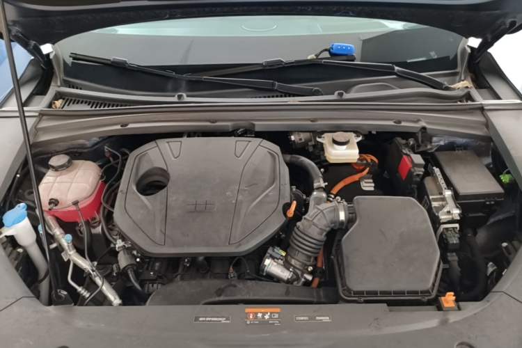 Used Geely Galaxy A7 2025 Model EM-i 150km Starship Edition Engine Bay