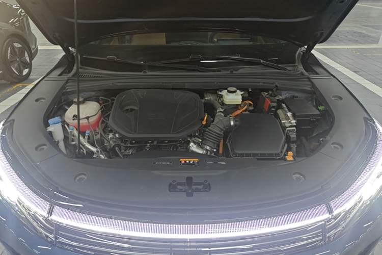 Used Geely Galaxy A7 2025 Model EM-i 150km Starship Edition Engine Bay