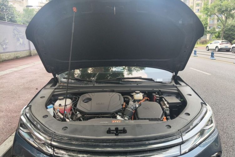 Used Geely Galaxy A7 2025 Model EM-i 70km Exploration Edition Engine Bay