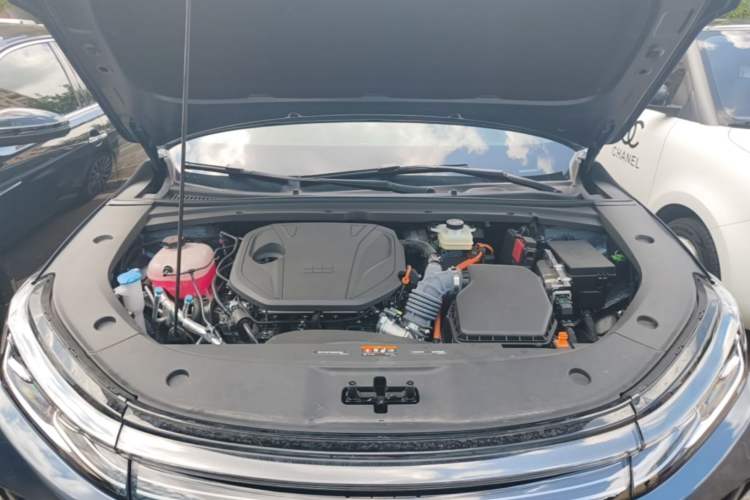 Used Geely Galaxy A7 2025 Model EM-i 150km Starship Edition Engine Bay