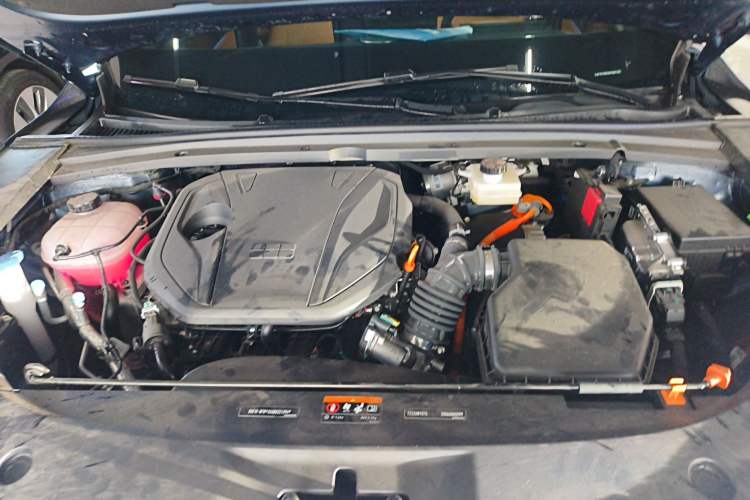 Used Geely Galaxy A7 2025 Model EM-i 150km Starship Edition Engine Bay