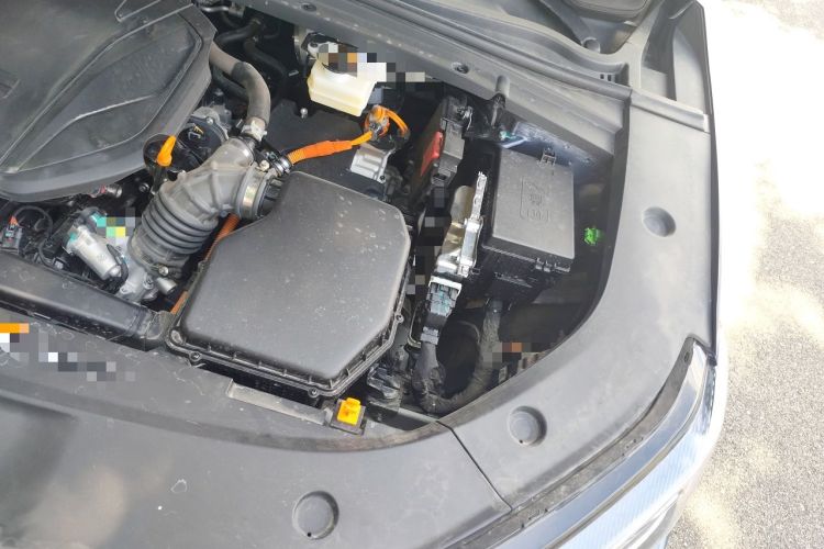 Used Geely Galaxy A7 2025 Model EM-i 150km Starship Edition Engine Bay Left