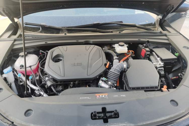 Used Geely Galaxy A7 2025 Model EM-i 150km Starship Edition Engine Bay