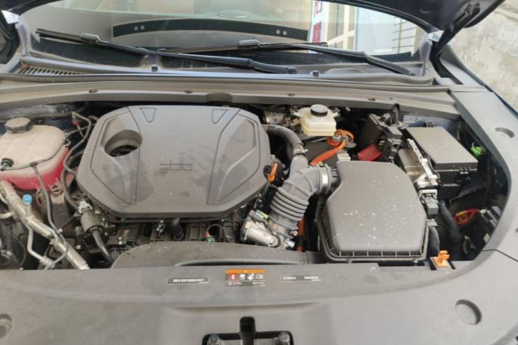 Used Geely Galaxy A7 2025 Model EM-i 150km Starship Edition Engine Bay
