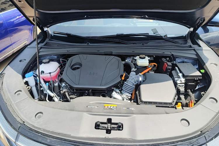 Used Geely Galaxy A7 2025 Model EM-i 150km Exploration+ Edition Engine Bay