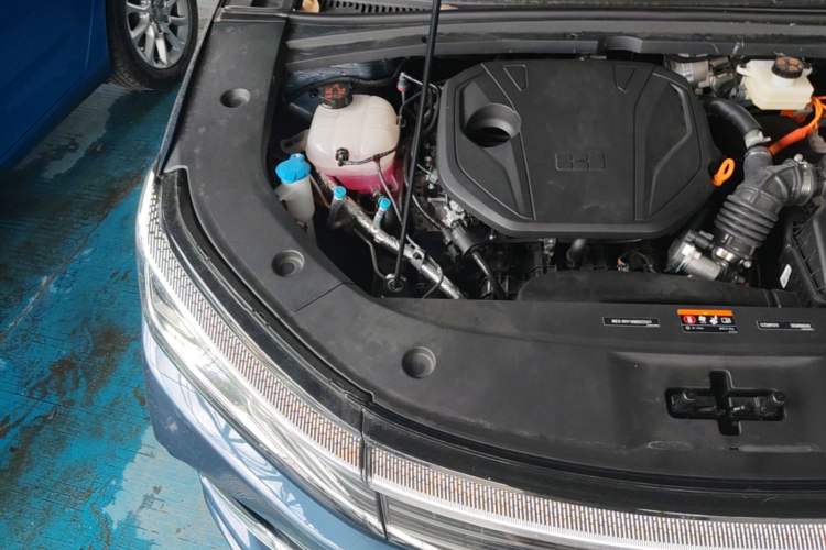 Used Geely Galaxy A7 2025 Model EM-i 150km Exploration+ Edition Engine Bay Right