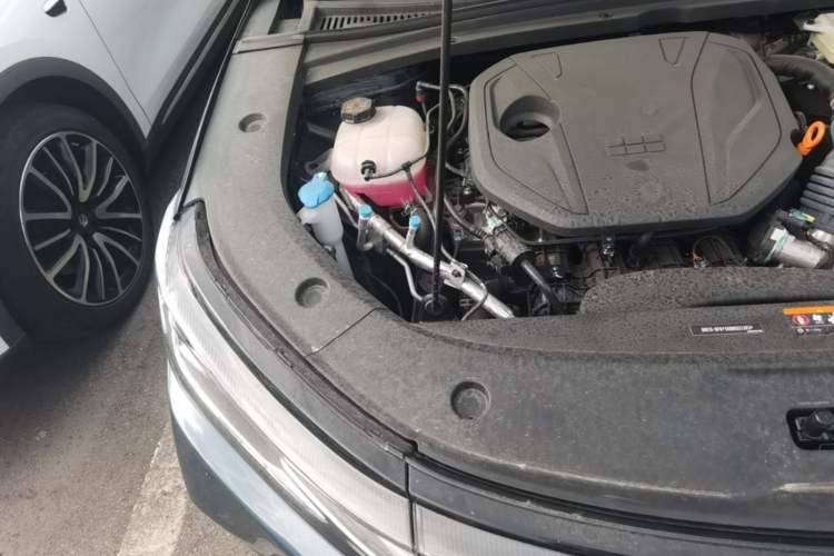 Used Geely Galaxy A7 2025 Model EM-i 150km Starship Edition Engine Bay Right