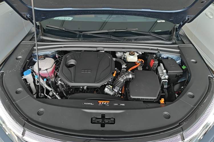 Used Geely Galaxy A7 2025 Model EM-i 150km Starship Edition Engine Bay