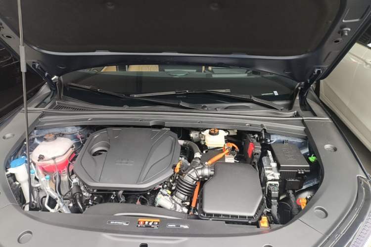Used Geely Galaxy A7 2025 Model EM-i 150km Starship Edition Engine Bay