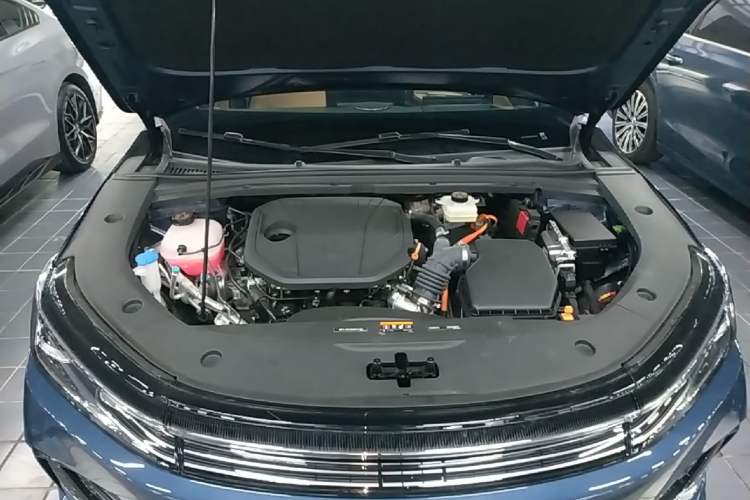Used Geely Galaxy A7 2025 Model EM-i 150km Starship Edition Engine Bay
