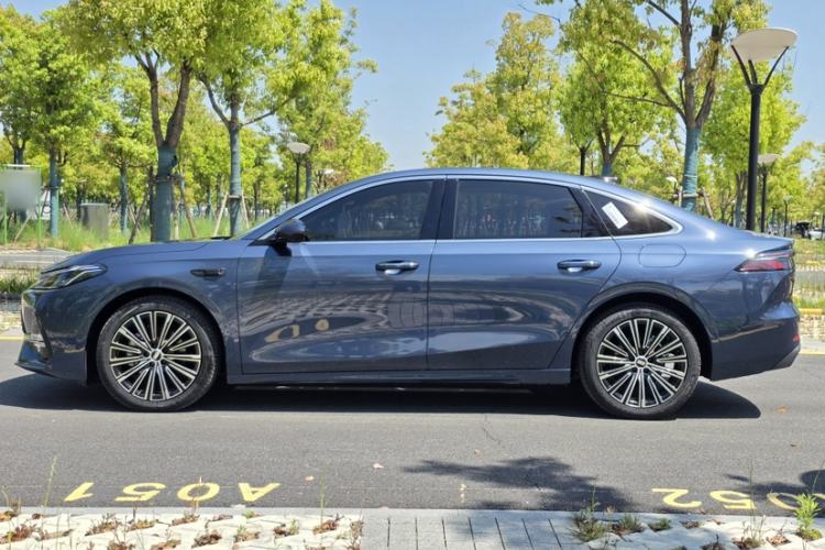 Used Geely Galaxy A7 2025 Model EM-i 150km Starship Edition Exterior 10