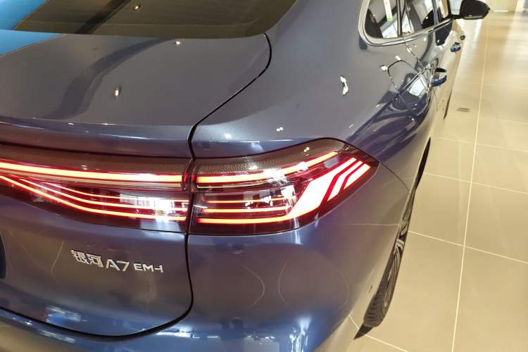 Used Geely Galaxy A7 2025 Model EM-i 150km Starship Edition Exterior 3