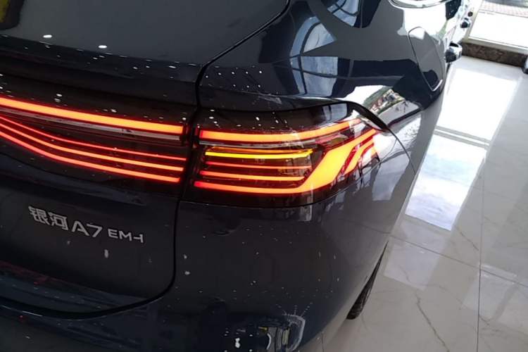 Used Geely Galaxy A7 2025 Model EM-i 150km Starship Edition Exterior 3