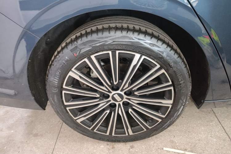 Used Geely Galaxy A7 2025 Model EM-i 150km Starship Edition Exterior 3