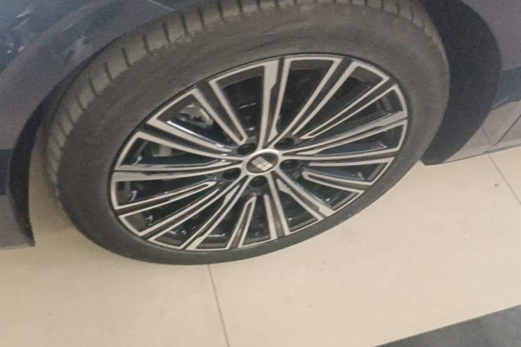 Used Geely Galaxy A7 2025 Model EM-i 150km Starship Edition Exterior 4
