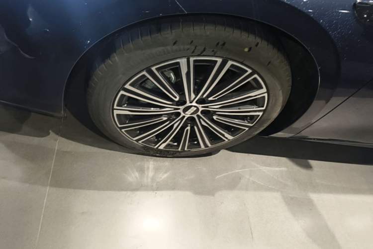 Used Geely Galaxy A7 2025 Model EM-i 150km Starship Edition Exterior 4