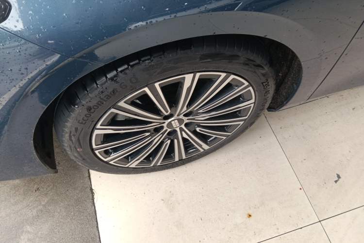 Used Geely Galaxy A7 2025 Model EM-i 150km Starship Edition Exterior 4