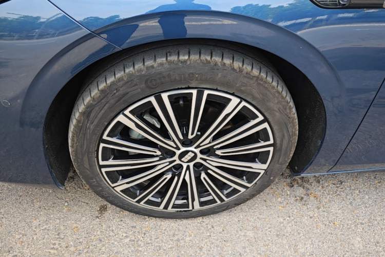 Used Geely Galaxy A7 2025 Model EM-i 150km Starship Edition Exterior 4