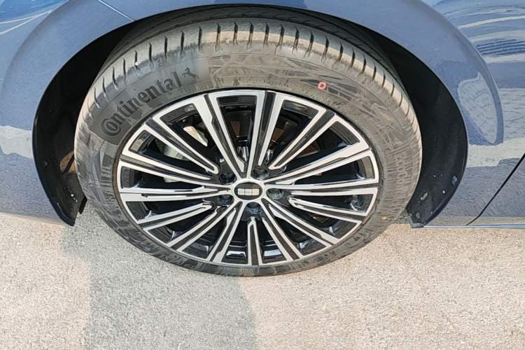 Used Geely Galaxy A7 2025 Model EM-i 150km Starship Edition Exterior 4