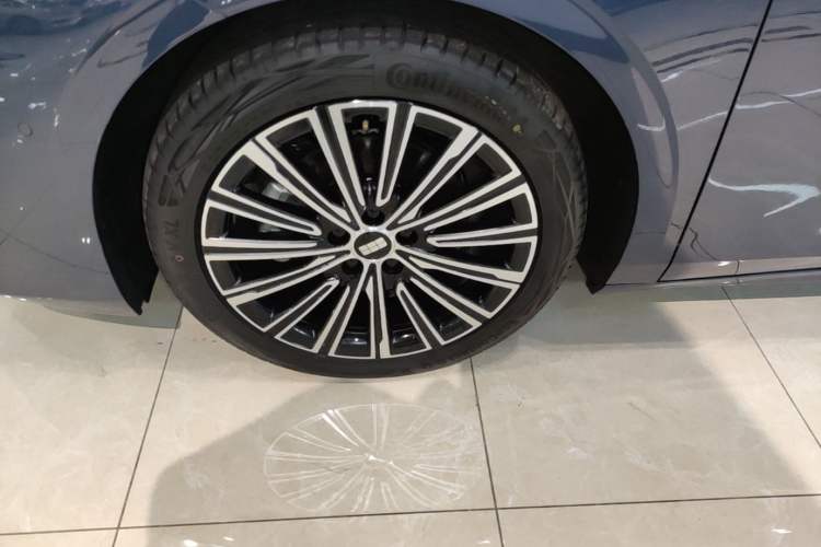 Used Geely Galaxy A7 2025 Model EM-i 150km Starship Edition Exterior 4