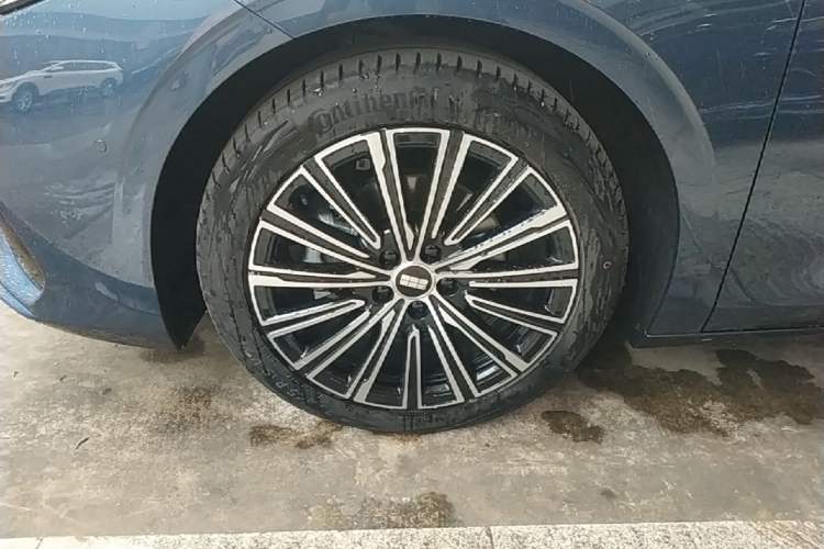 Used Geely Galaxy A7 2025 Model EM-i 150km Starship Edition Exterior 4