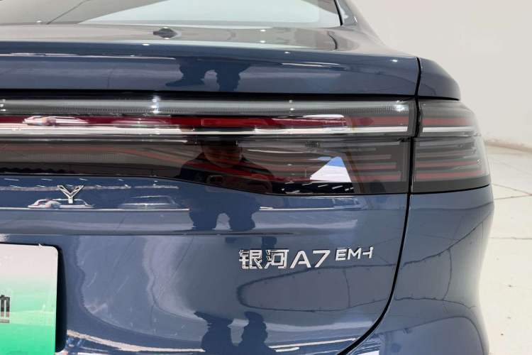 Used Geely Galaxy A7 2025 Model EM-i 150km Starship Edition Exterior 4