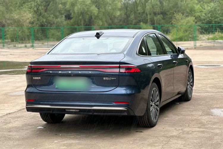 Used Geely Galaxy A7 2025 Model EM-i 150km Exploration+ Edition Exterior 5