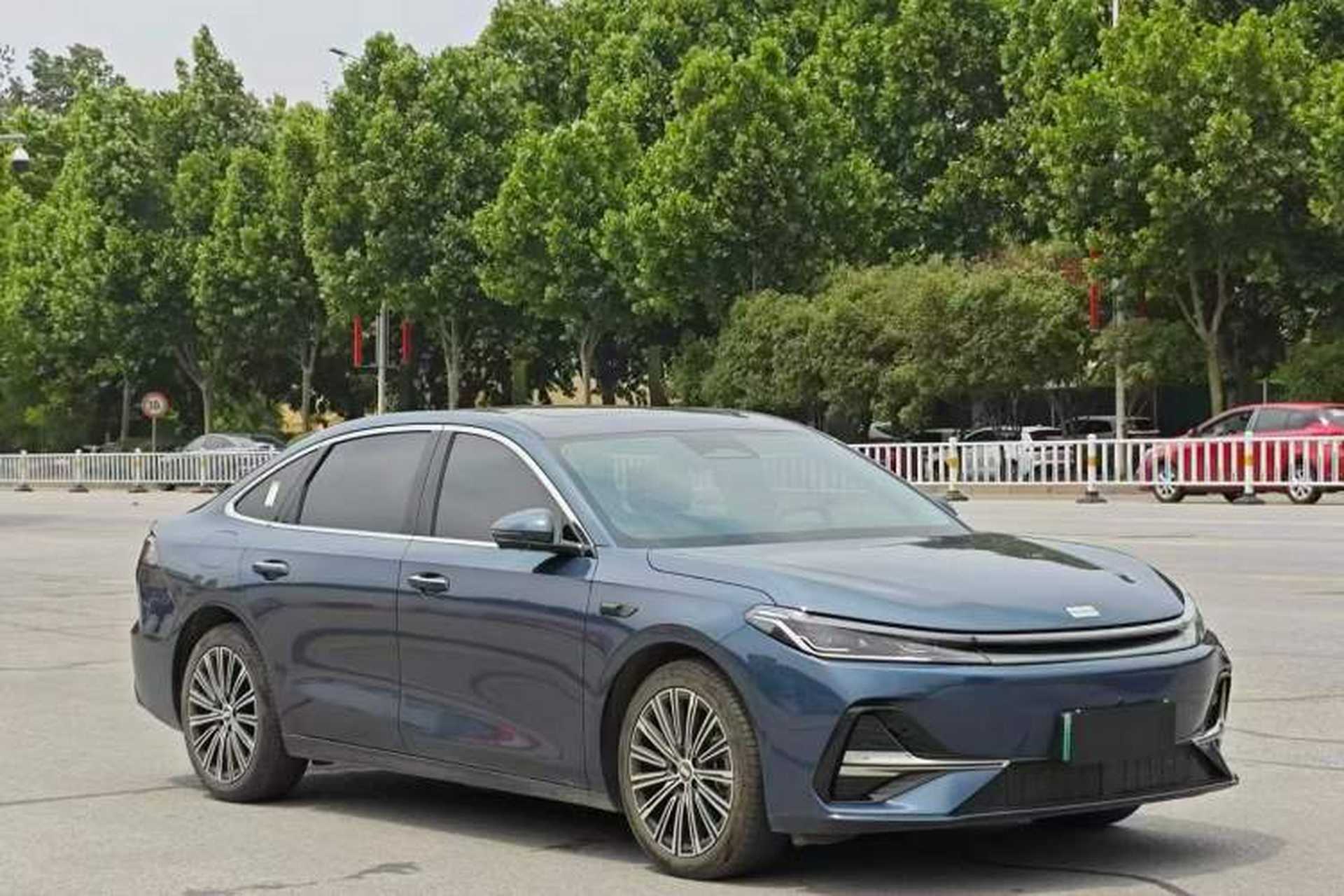 Used Geely Galaxy A7 2025 Model EM-i 150km Starship Edition Exterior 5