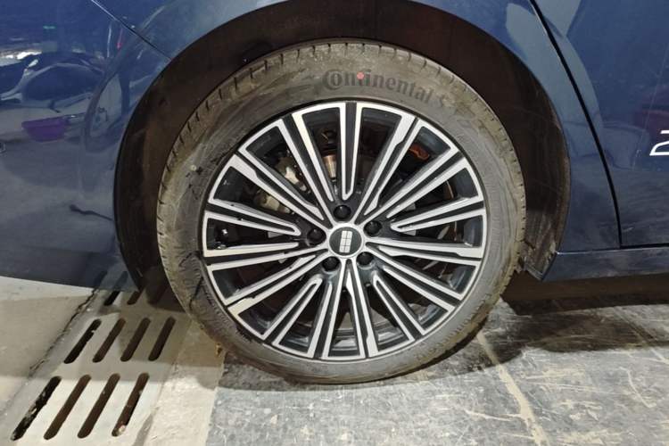 Used Geely Galaxy A7 2025 Model EM-i 150km Starship Edition Exterior 5