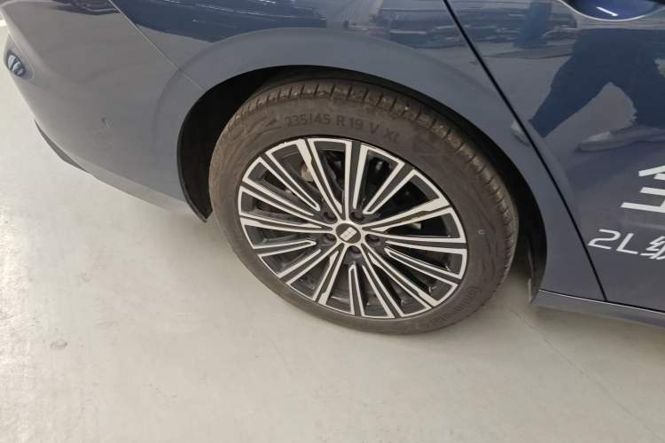 Used Geely Galaxy A7 2025 Model EM-i 150km Starship Edition Exterior 5