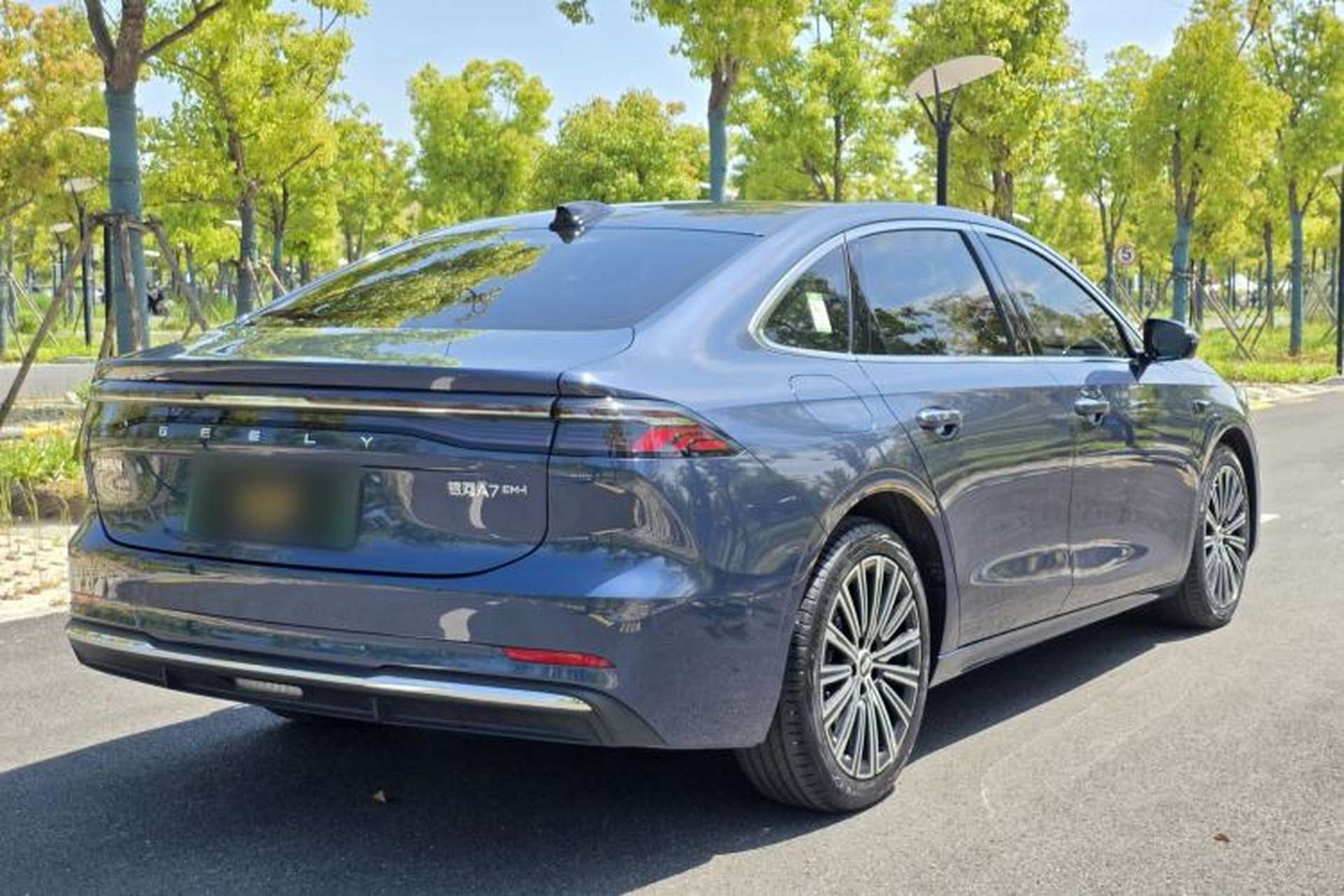 Used Geely Galaxy A7 2025 Model EM-i 150km Starship Edition Exterior 5