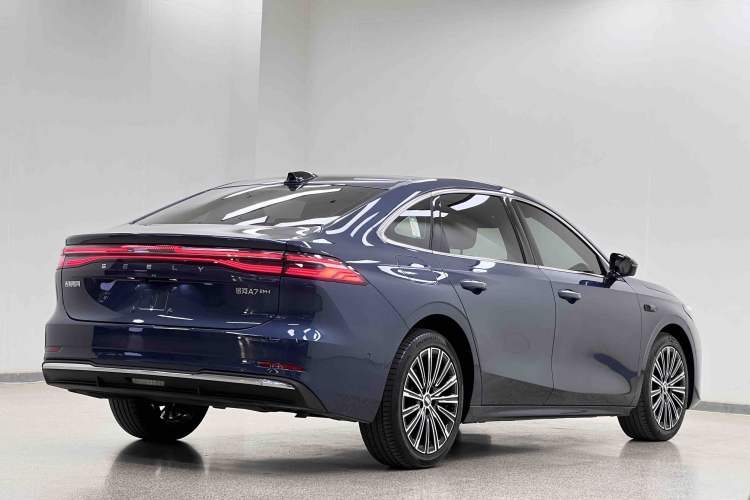 Used Geely Galaxy A7 2025 Model EM-i 150km Starship Edition Exterior 6