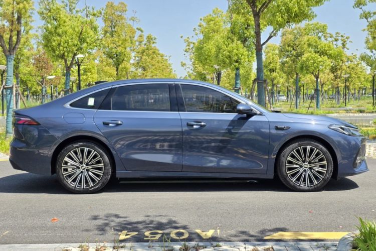 Used Geely Galaxy A7 2025 Model EM-i 150km Starship Edition Exterior 7
