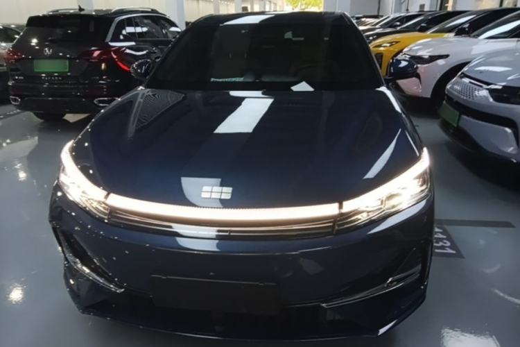 Used Geely Galaxy A7 2025 Model EM-i 150km Starship Edition Front