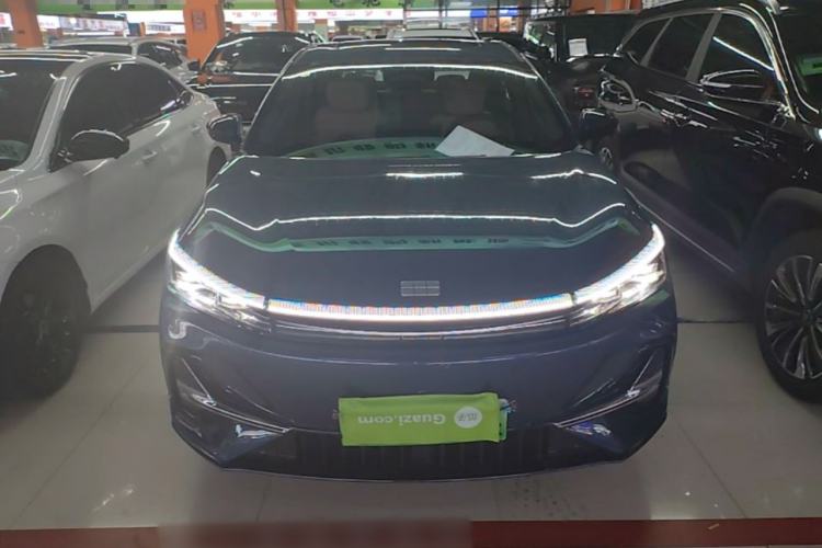 Used Geely Galaxy A7 2025 Model EM-i 150km Starship Edition Front