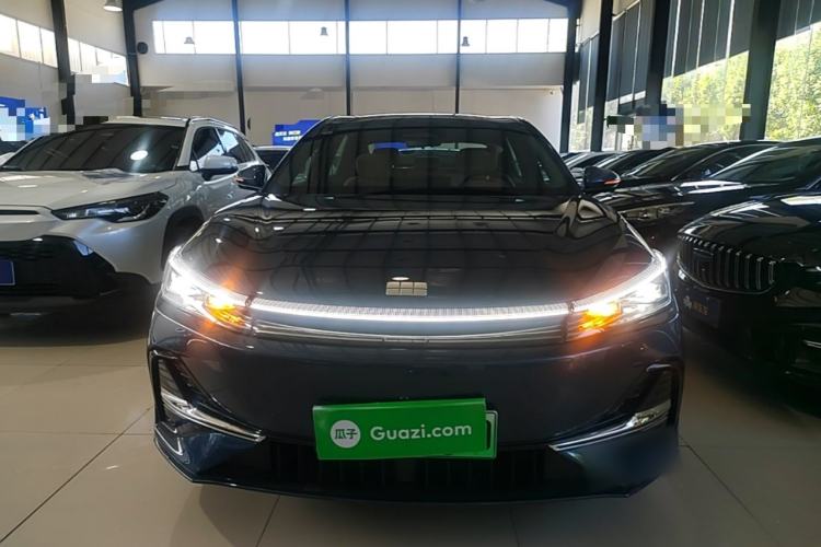 Used Geely Galaxy A7 2025 Model EM-i 150km Starship Edition Front