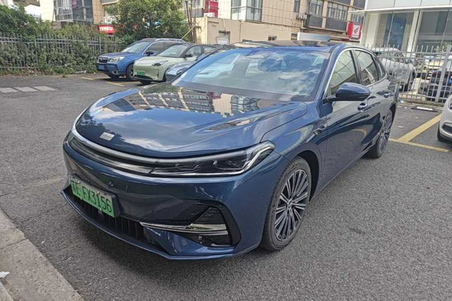 Used Geely Galaxy A7 2025 Model EM-i 150km Starship Edition Front Left 45 Deg