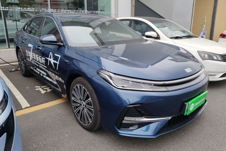 Used Geely Galaxy A7 2025 Model EM-i 150km Starship Edition Front Right 45 Deg