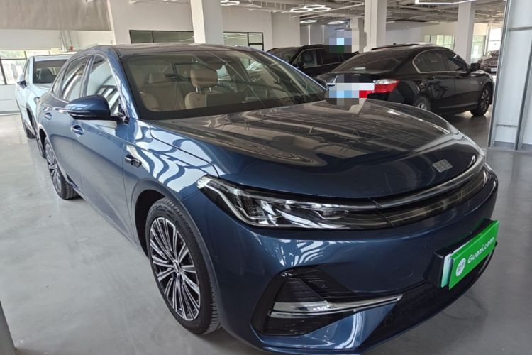 Used Geely Galaxy A7 2025 Model EM-i 150km Starship Edition Front Right 45 Deg