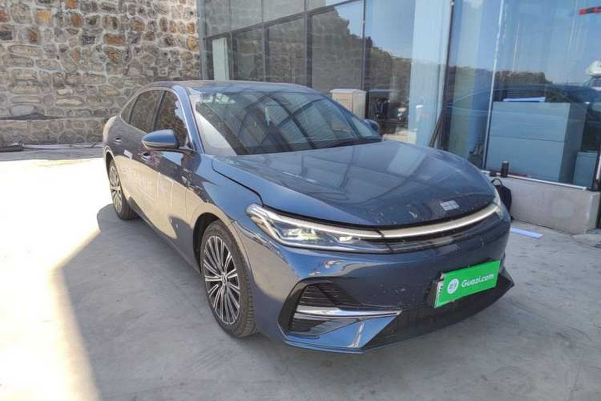 Used Geely Galaxy A7 2025 Model EM-i 150km Starship Edition Front Right 45 Deg