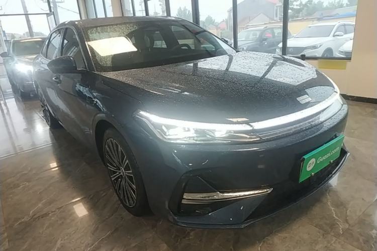 Used Geely Galaxy A7 2025 Model EM-i 150km Starship Edition Front Right 45 Deg