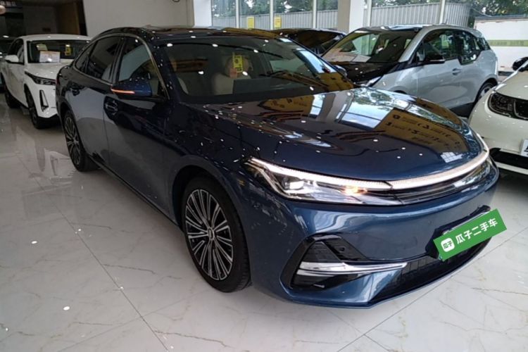 Used Geely Galaxy A7 2025 Model EM-i 150km Starship Edition Front Right 45 Deg