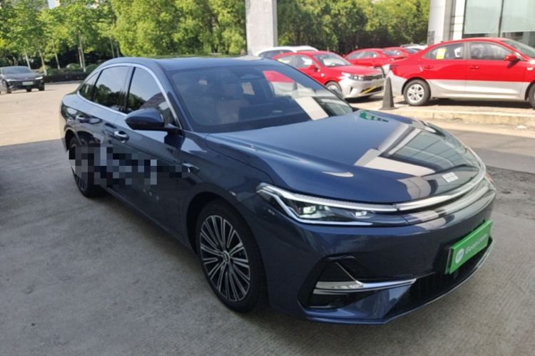 Used Geely Galaxy A7 2025 Model EM-i 150km Starship Edition Front Right 45 Deg