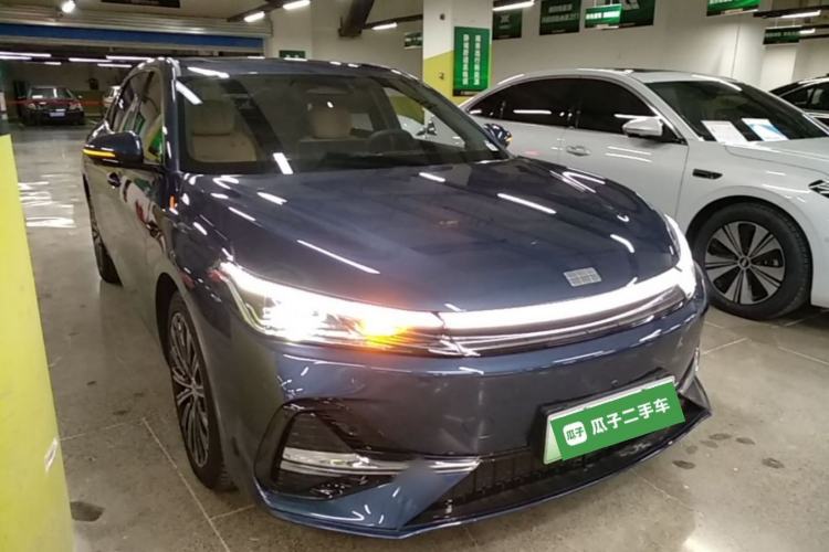 Used Geely Galaxy A7 2025 Model EM-i 150km Starship Edition Front Right 45 Deg