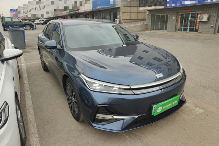 Used Geely Galaxy A7 2025 Model EM-i 150km Starship Edition Front Right 45 Deg