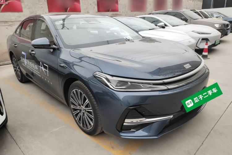 Used Geely Galaxy A7 2025 Model EM-i 150km Starship Edition Front Right 45 Deg
