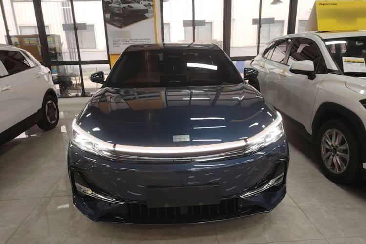 Used Geely Galaxy A7 2025 Model EM-i 150km Starship Edition Front