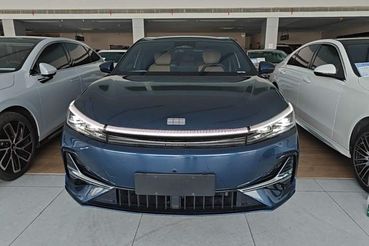 Used Geely Galaxy A7 2025 Model EM-i 150km Starship Edition Front